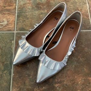 Women’s Silver Heels